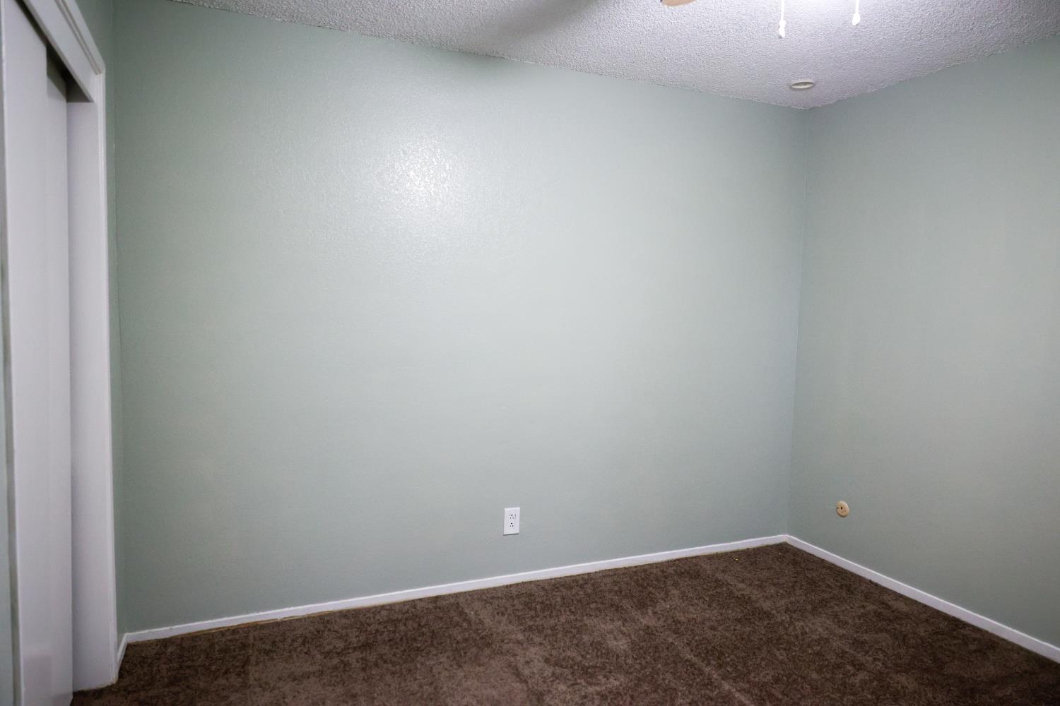 5181 E Olive Ave #113, Fresno, CA 93727