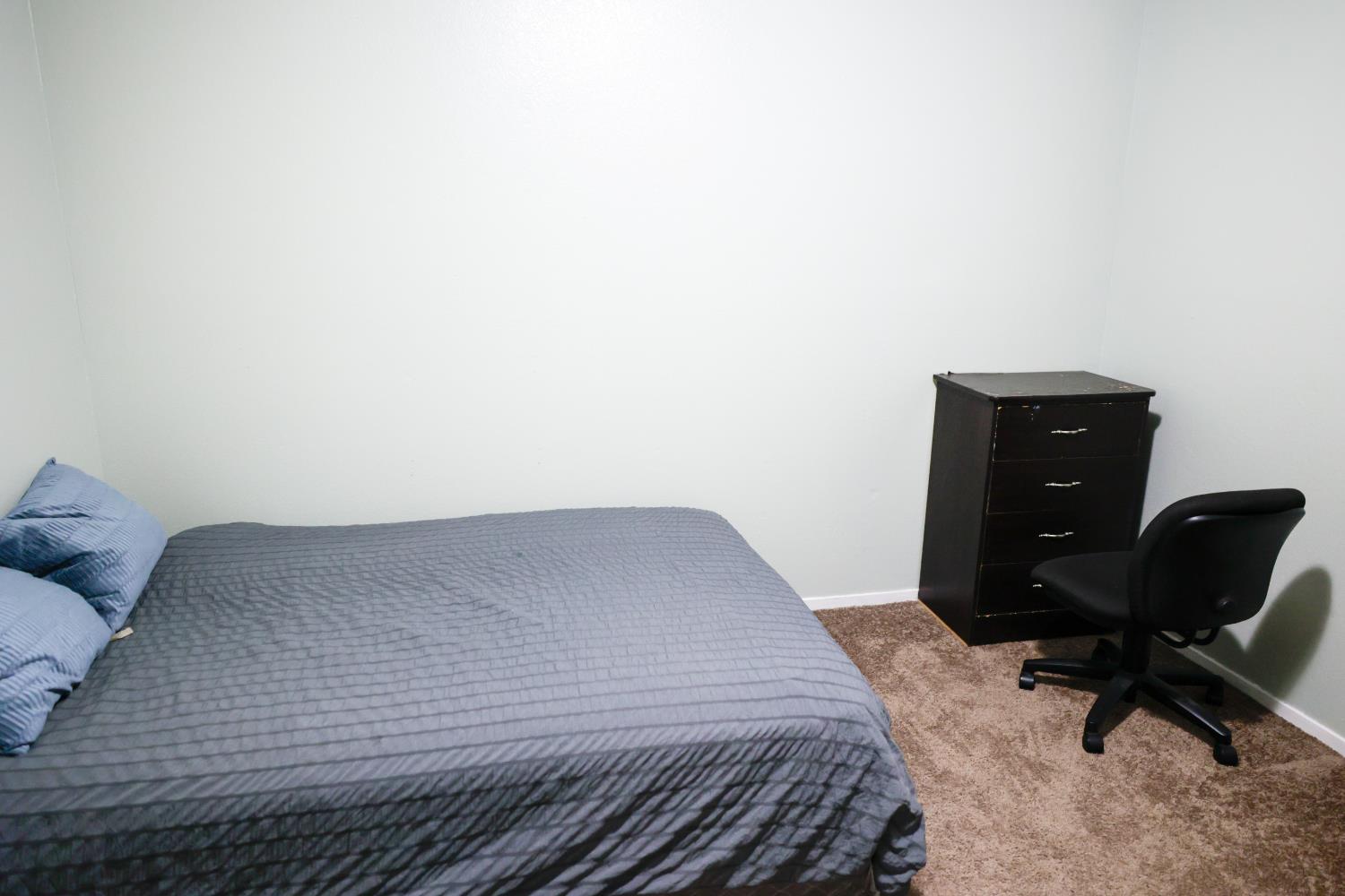 5181 E Olive Ave #113, Fresno, CA 93727