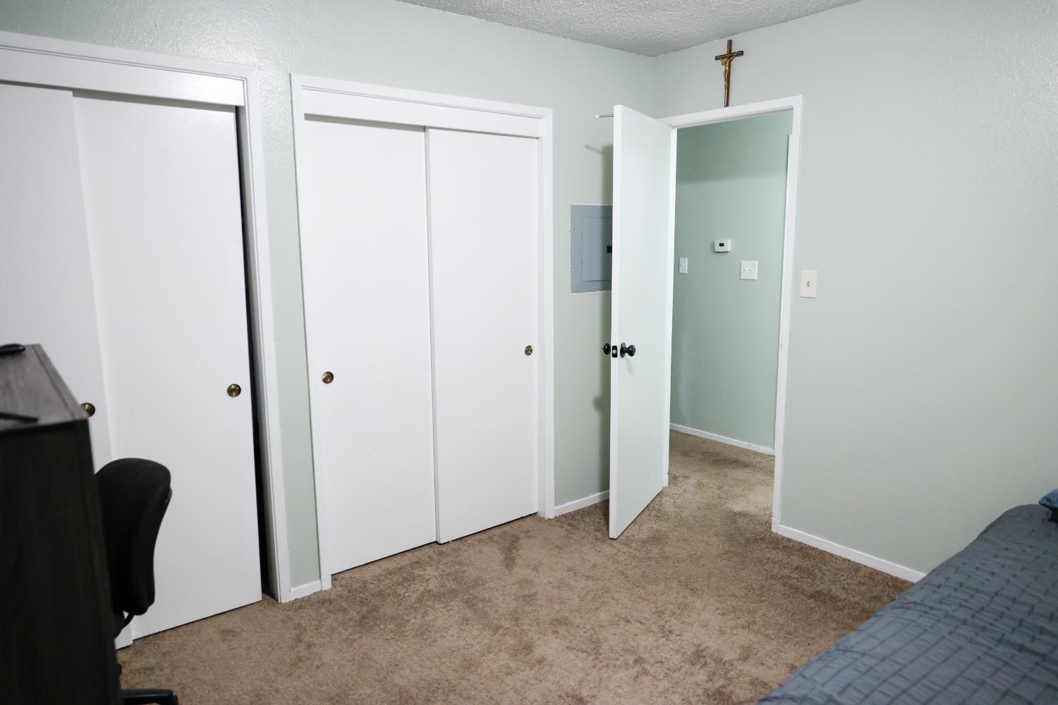 5181 E Olive Ave #113, Fresno, CA 93727