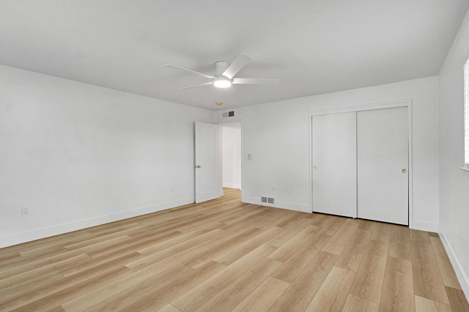 5565 N Winchester Ave, Fresno, CA 93704