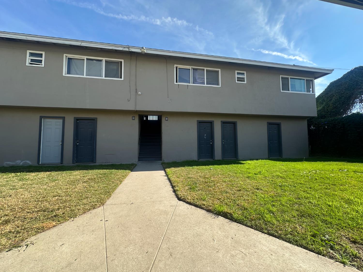 422 N Glenn Ave, Fresno, CA 93701