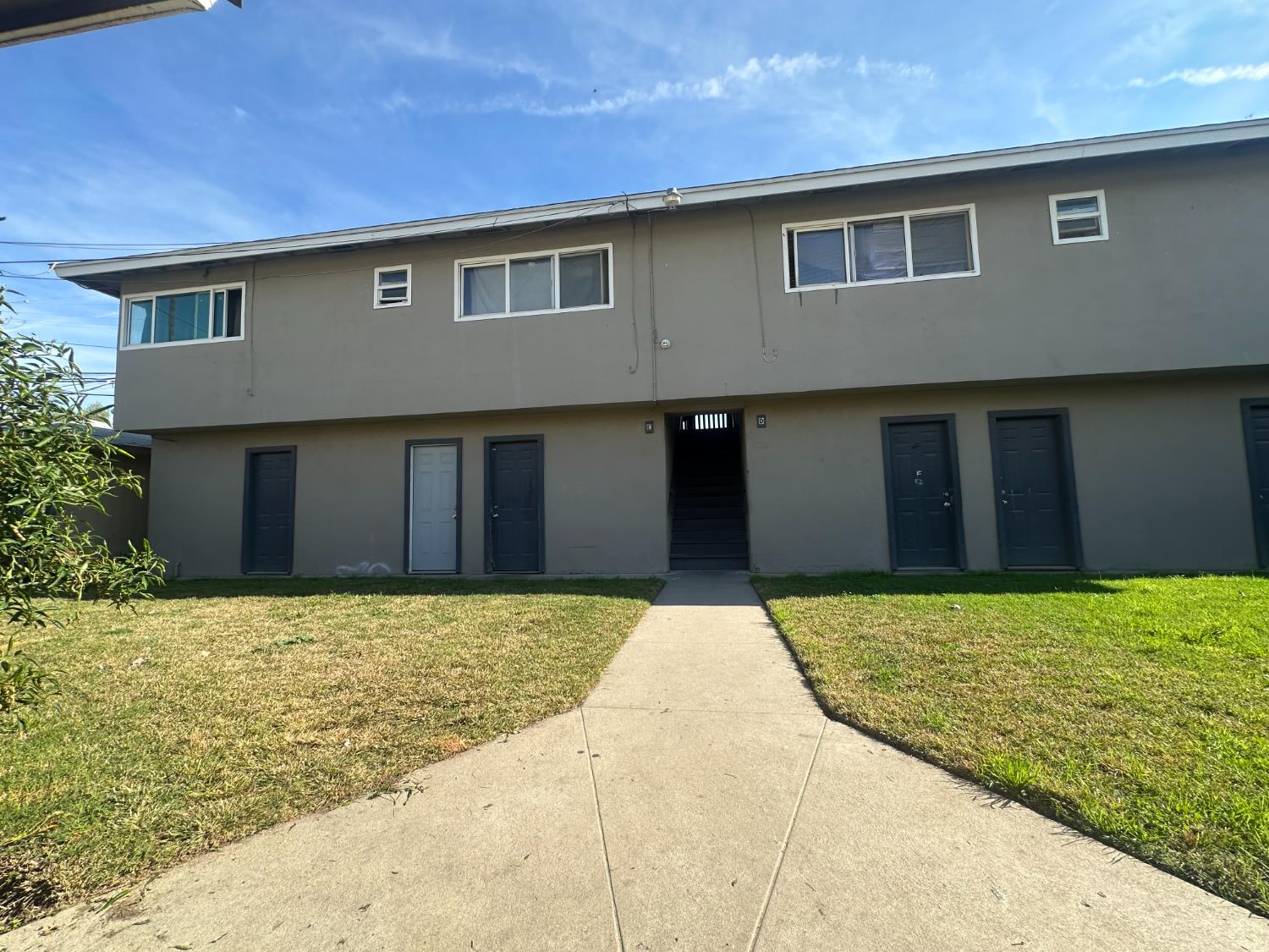 422 N Glenn Ave, Fresno, CA 93701