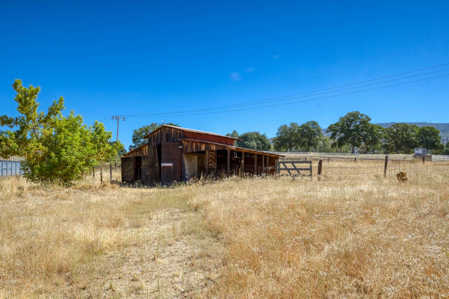 31913 Auberry Road, Auberry, CA 93602