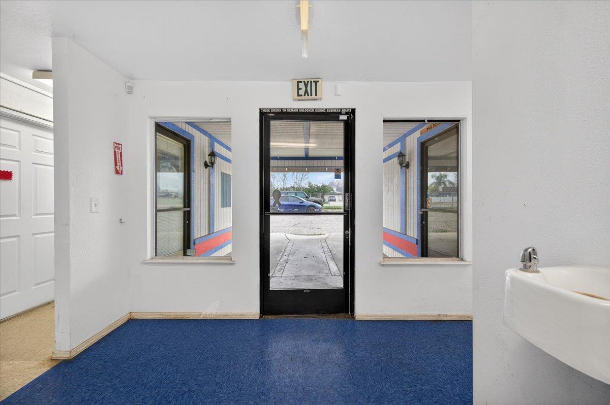 17408 Road 26, Madera, CA 93638