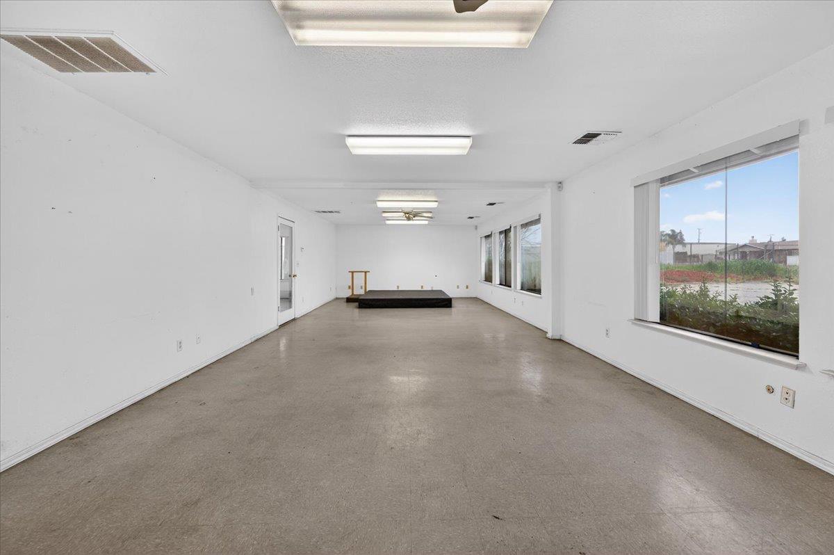 17408 Road 26, Madera, CA 93638