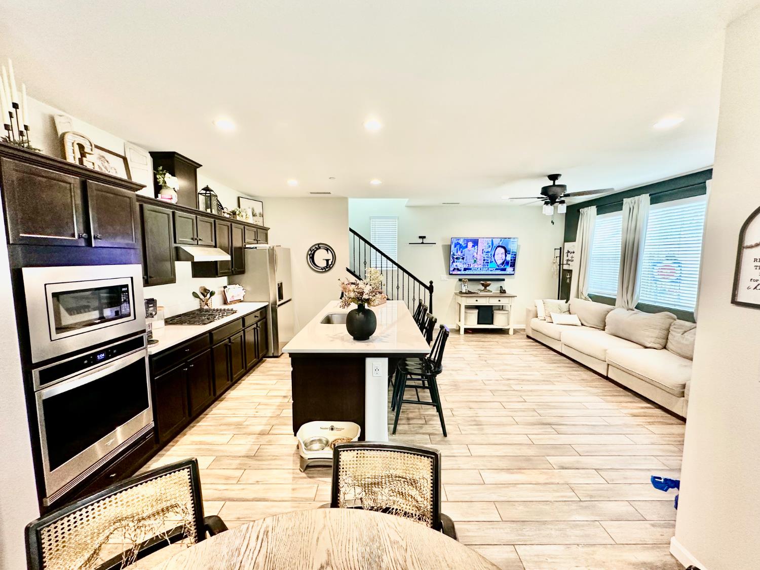 905 Wishon Ave W, Madera, CA 93636