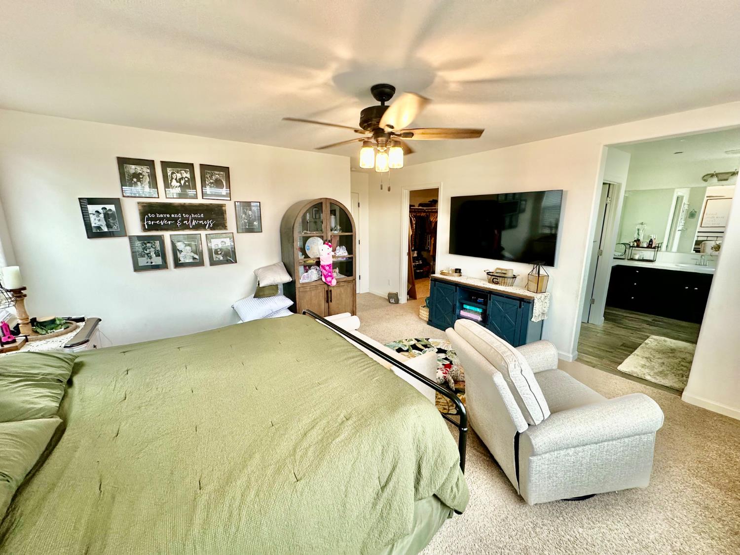 905 Wishon Ave W, Madera, CA 93636