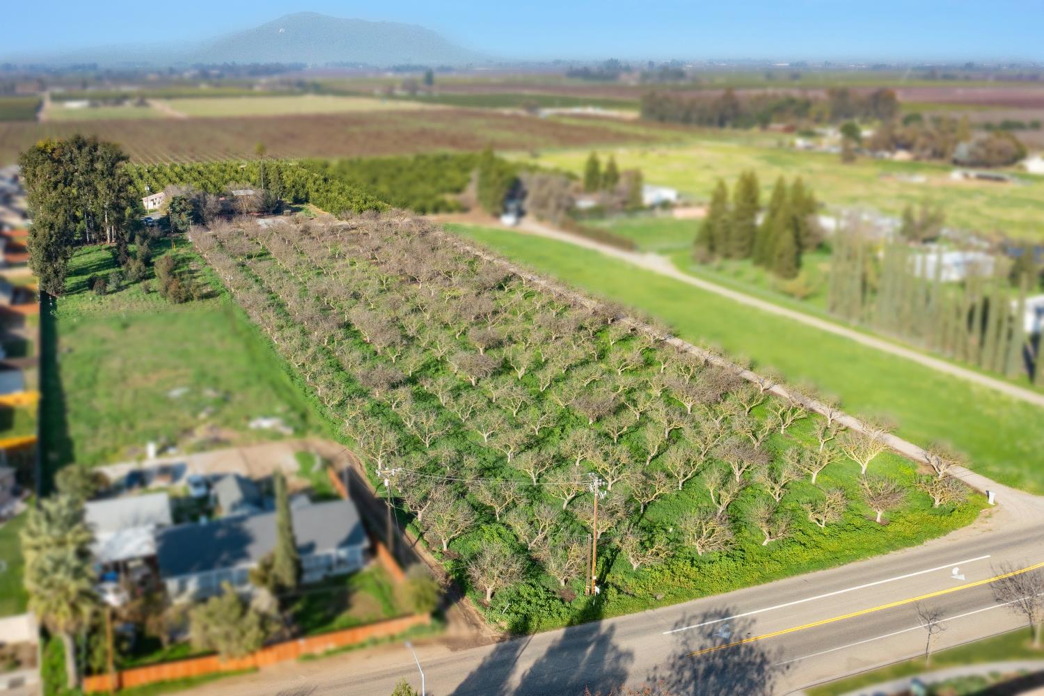 19282 E South Ave, Reedley, CA 93654