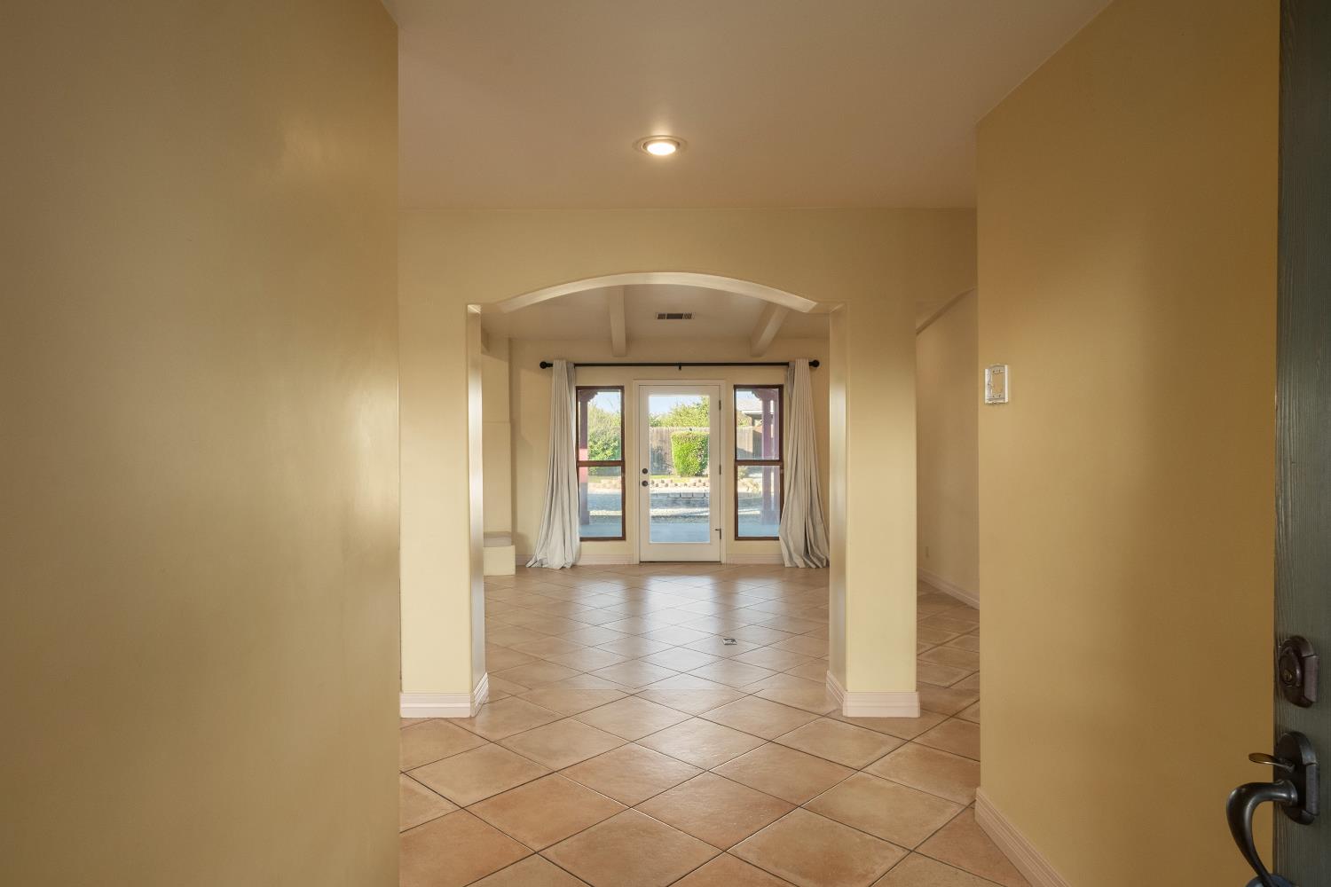 19282 E South Ave, Reedley, CA 93654