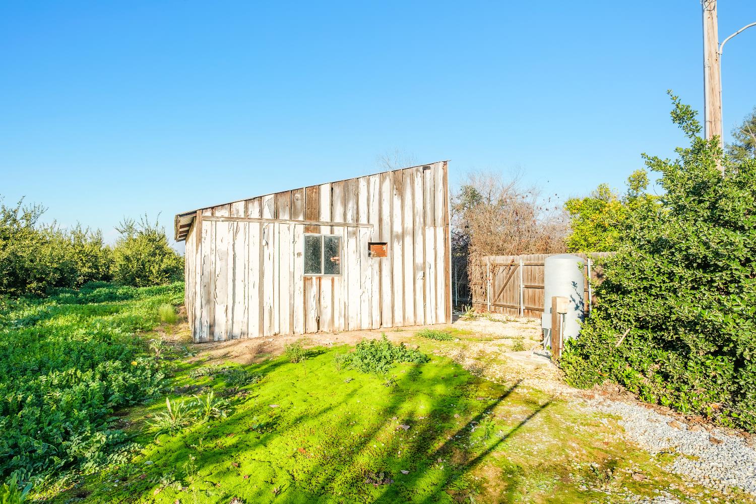 19282 E South Ave, Reedley, CA 93654