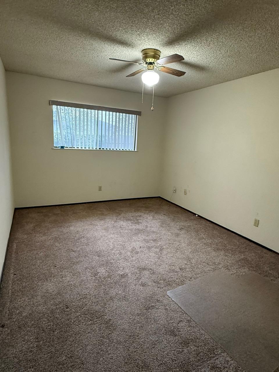 1389 W Warner Ave, Fresno, CA 93711