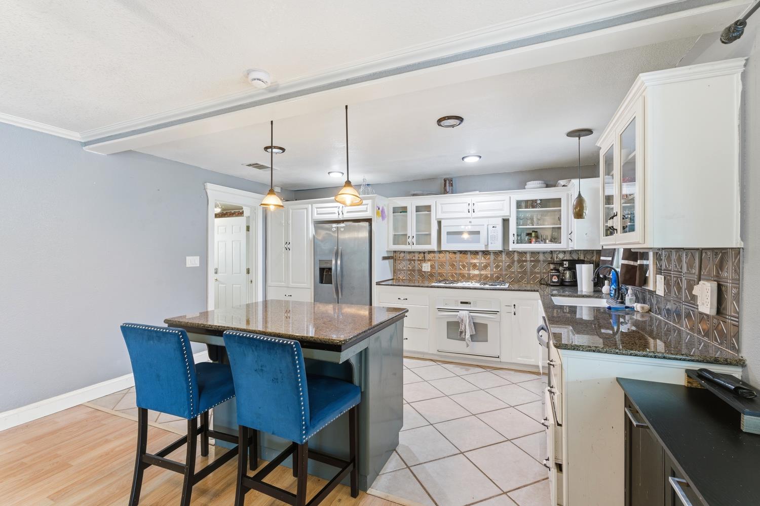 36313 Avenue 12, Madera, CA 93636