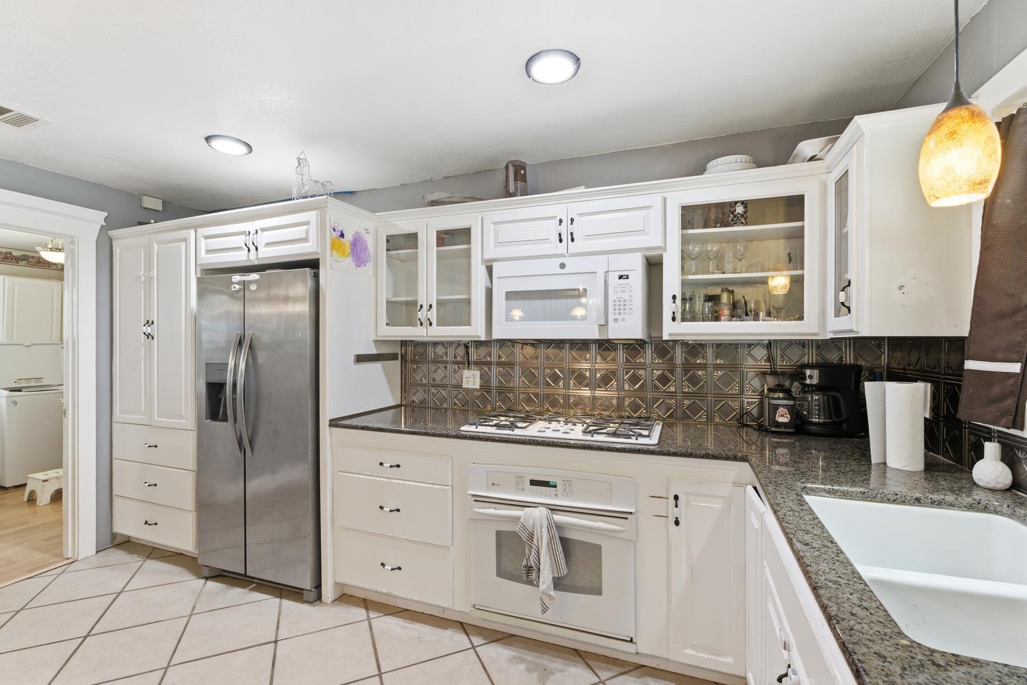 36313 Avenue 12, Madera, CA 93636