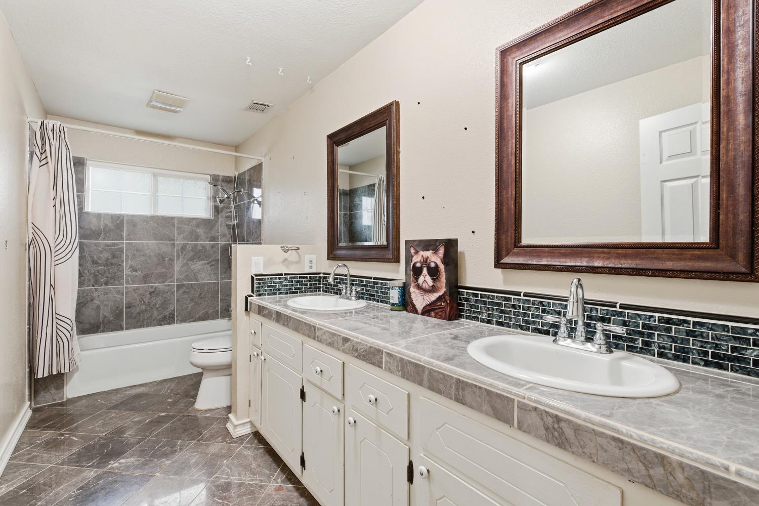 36313 Avenue 12, Madera, CA 93636