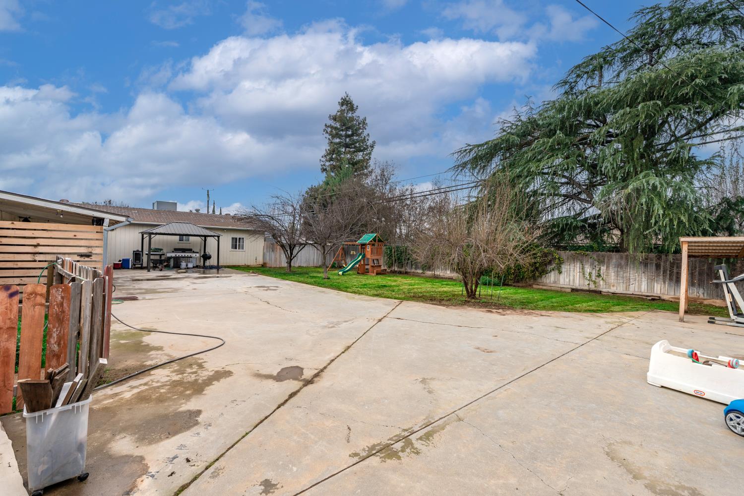 36313 Avenue 12, Madera, CA 93636