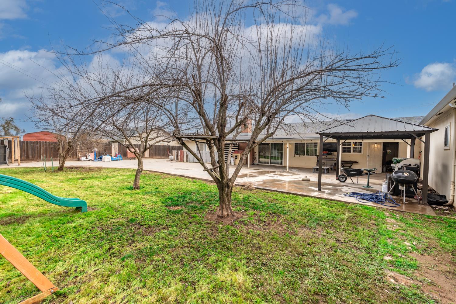 36313 Avenue 12, Madera, CA 93636