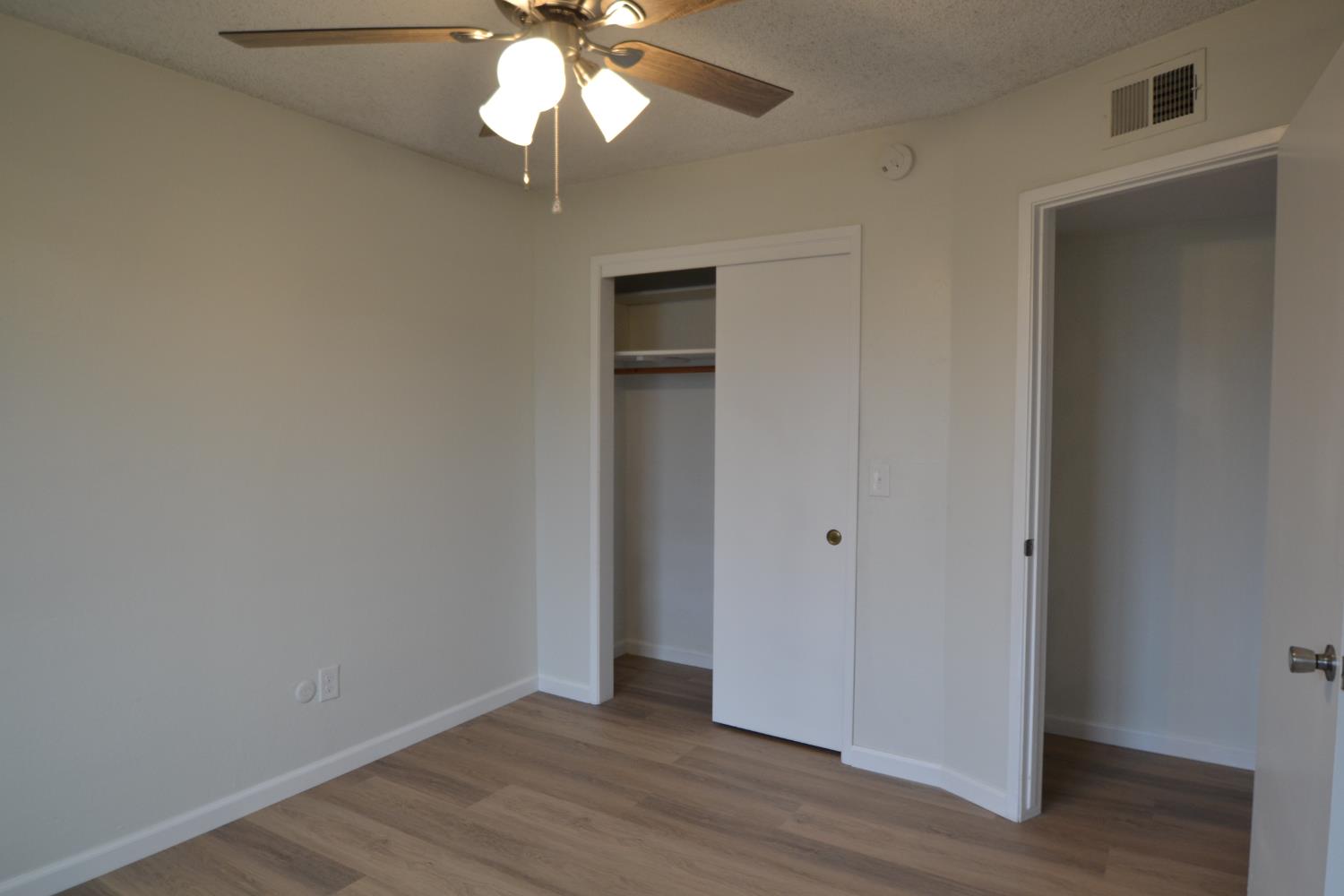 332 W Indianapolis Ave, Clovis, CA 93612