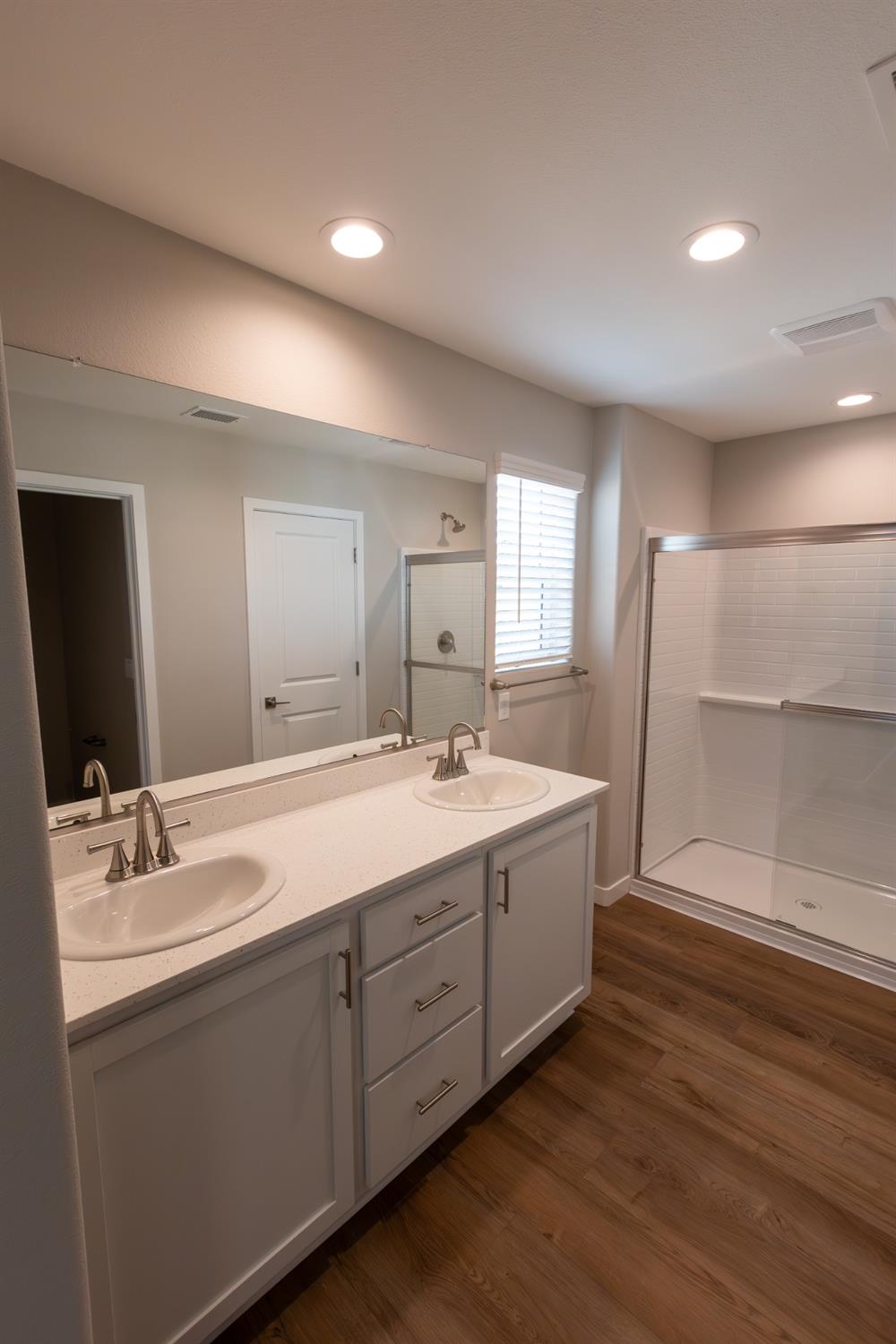 793 Laina Ave, Madera, CA 93636