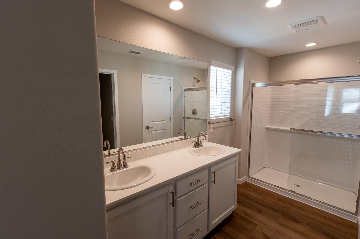 793 Laina Ave, Madera, CA 93636