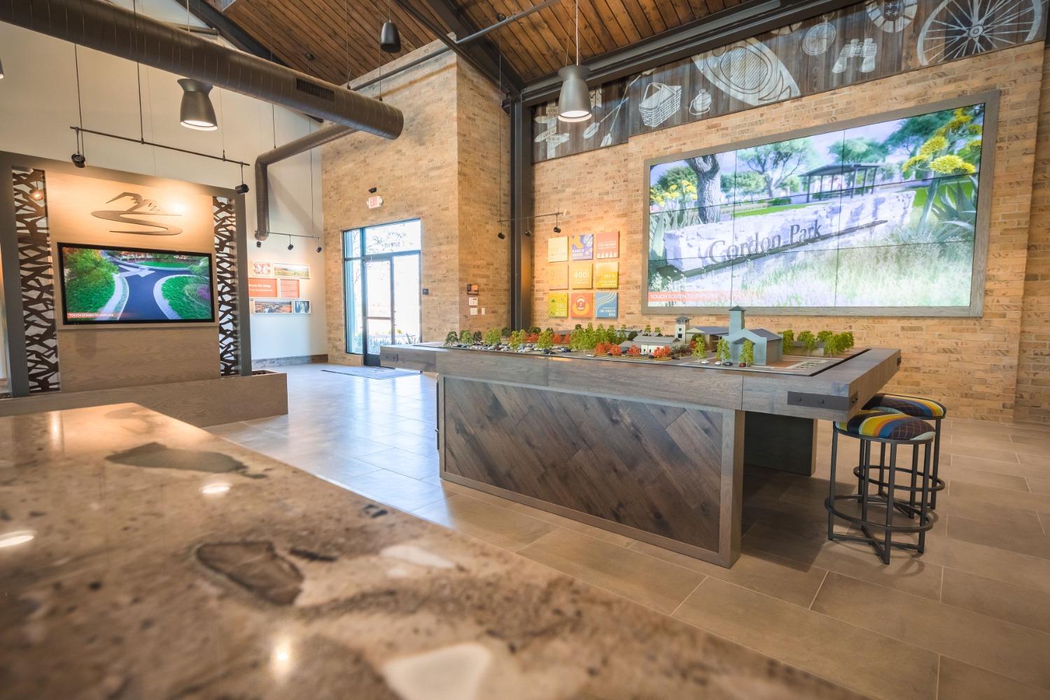 793 Laina Ave, Madera, CA 93636