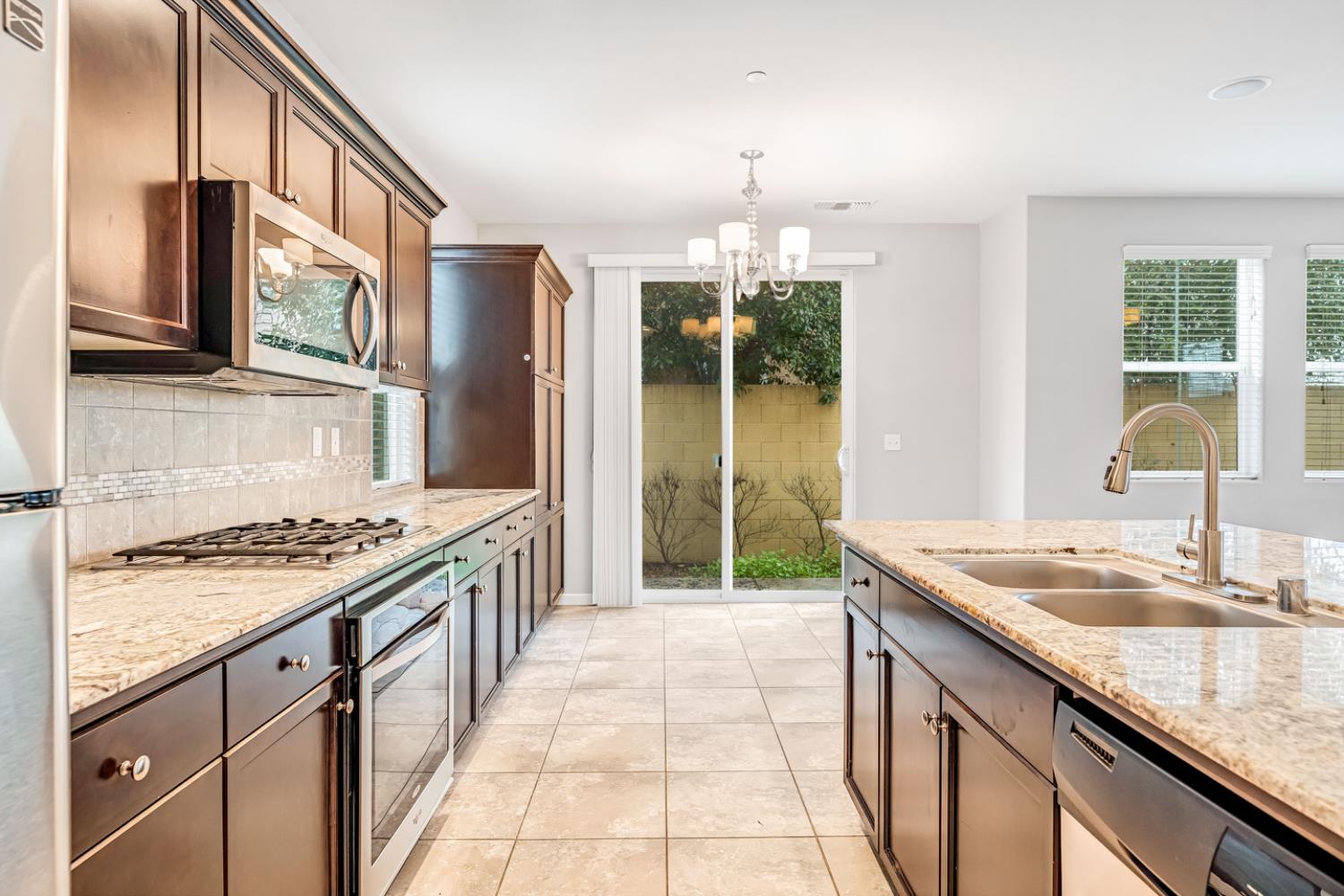 1503 N Reunion Way, Clovis, CA 93619