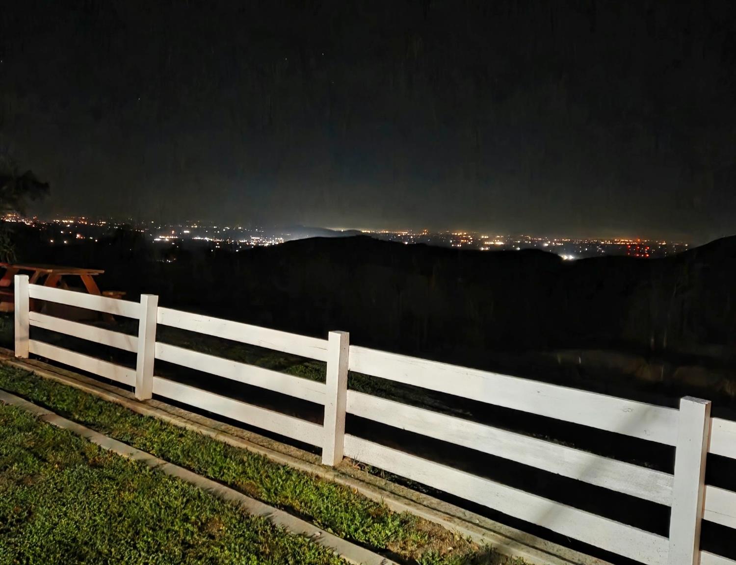 31602 Tumbleweed Ln, Yokuts Valley, CA 93675