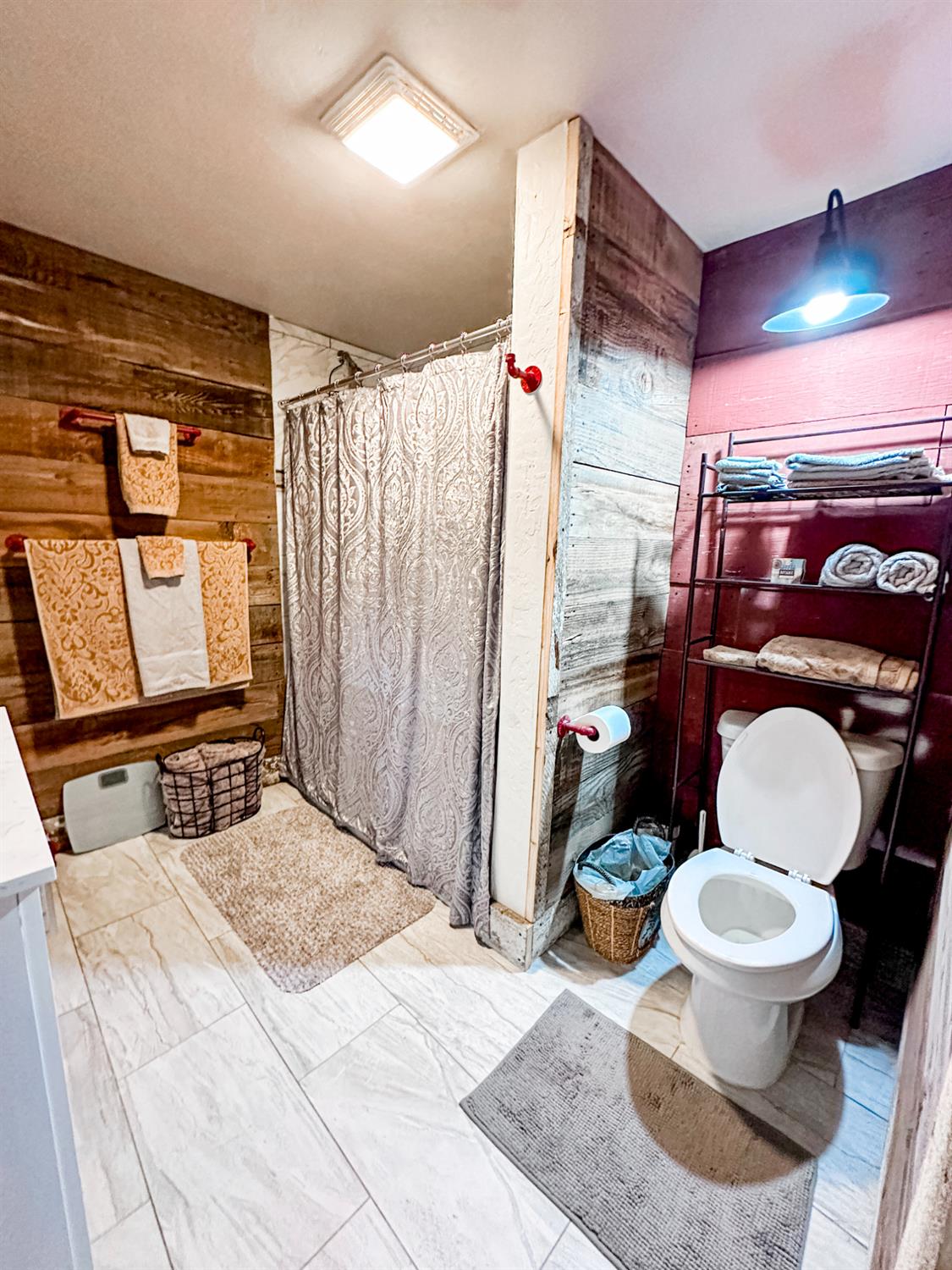 37969 Road 422, Oakhurst, CA 93644