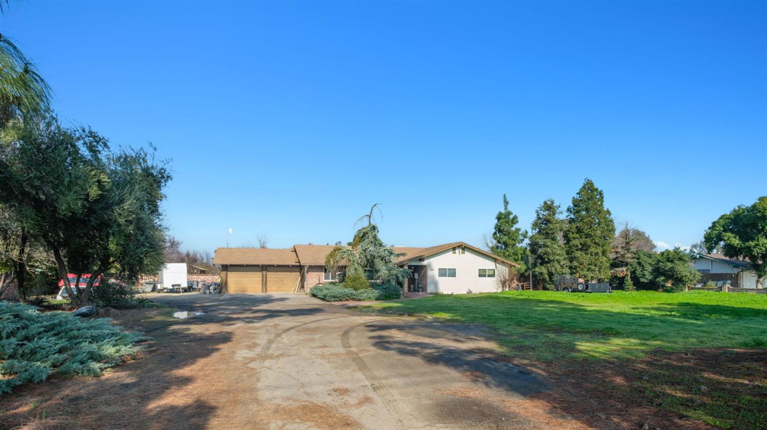 3780 E International Ave, Clovis, CA 93619