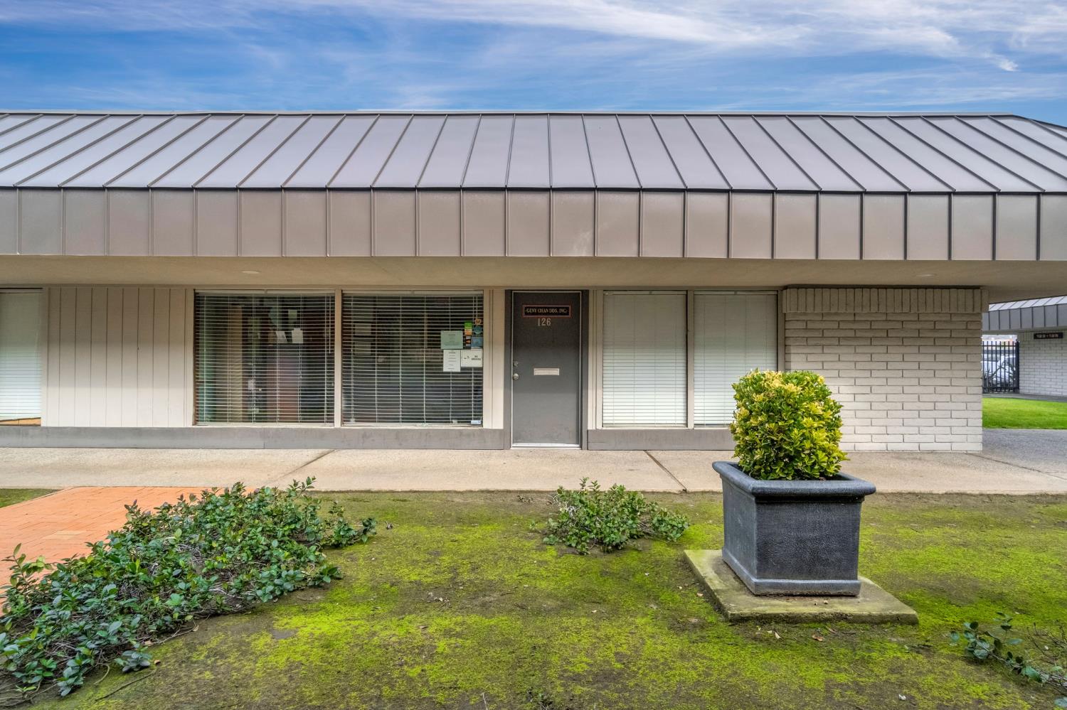 3636 N 1St St, Fresno, CA 93726