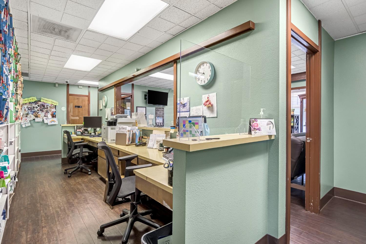 3636 N 1St St, Fresno, CA 93726