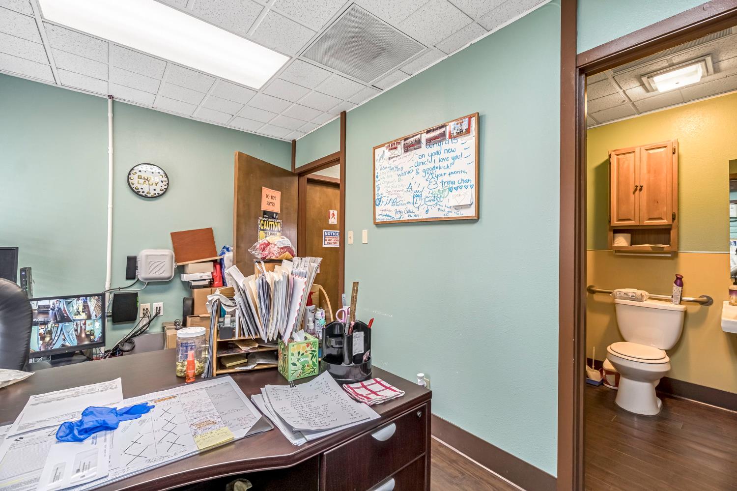 3636 N 1St St, Fresno, CA 93726