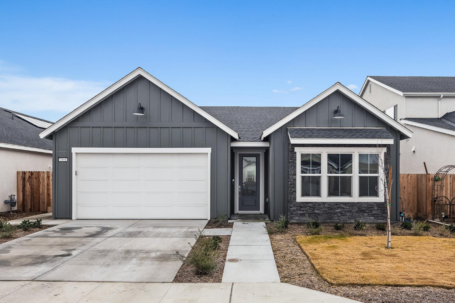 2601 Auburn St, Lemoore, CA 93245