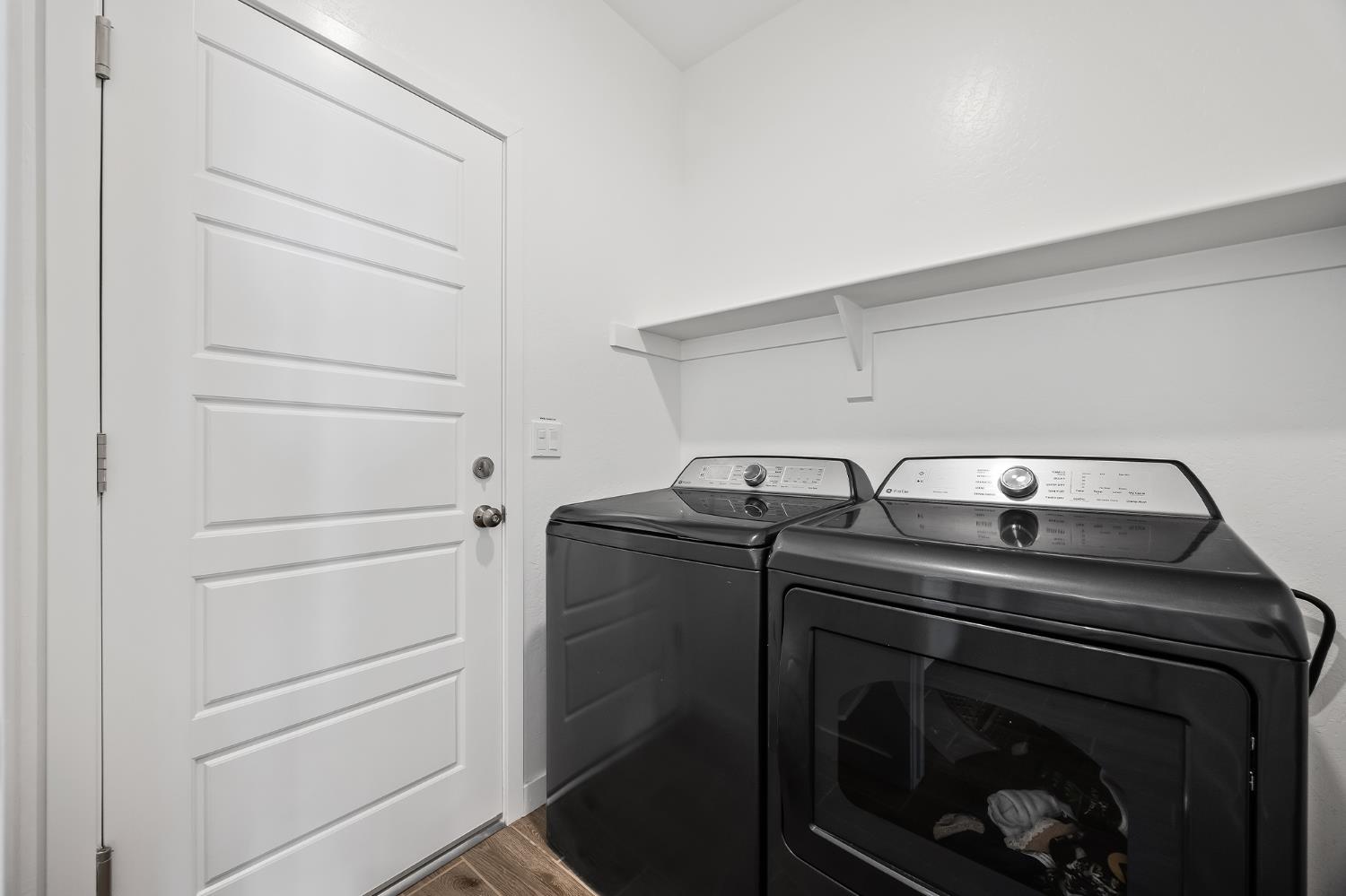 2601 Auburn St, Lemoore, CA 93245