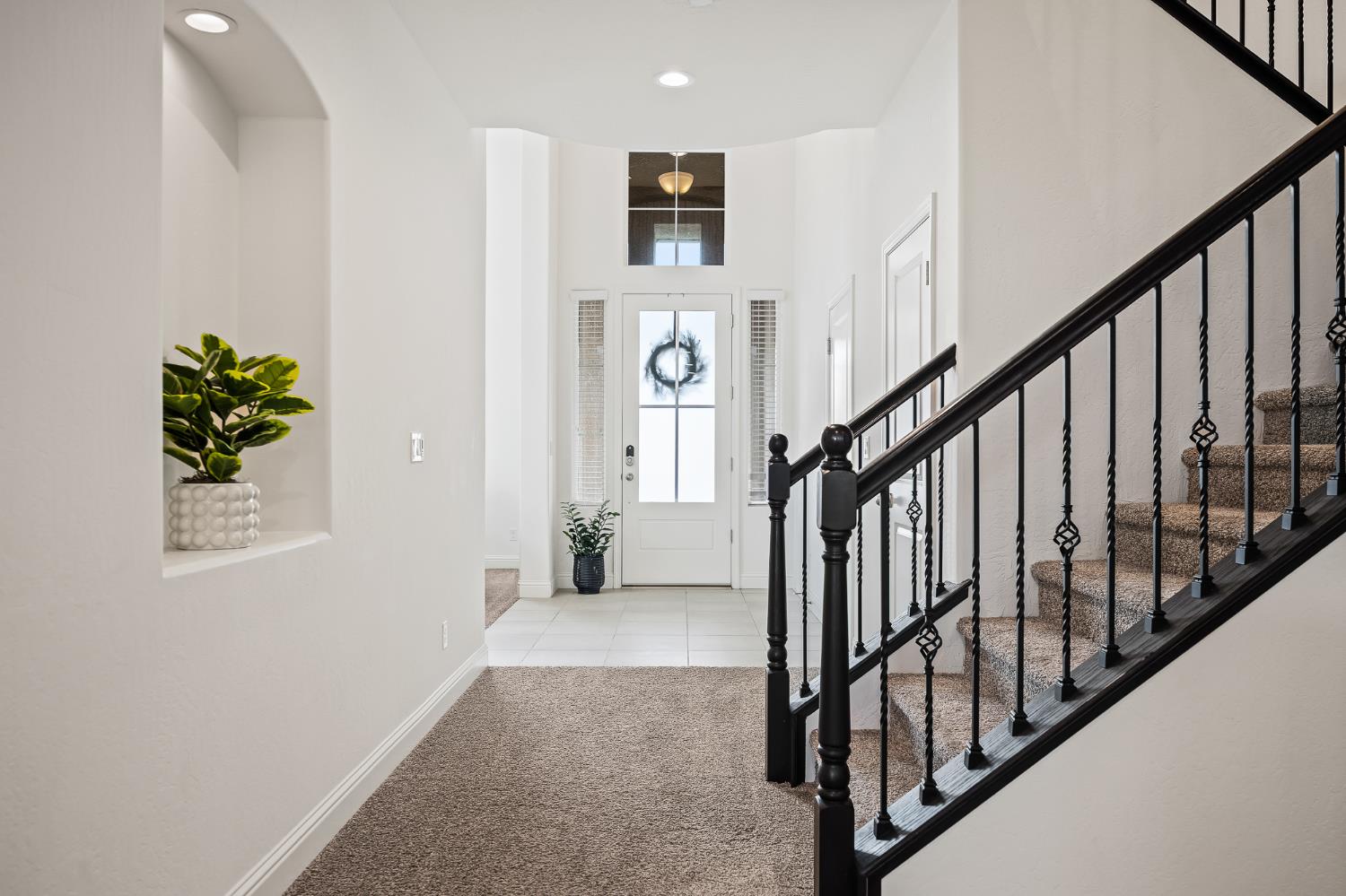 4187 Poe Ave, Clovis, CA 93619