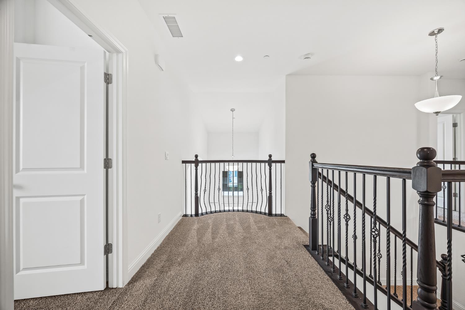 4187 Poe Ave, Clovis, CA 93619