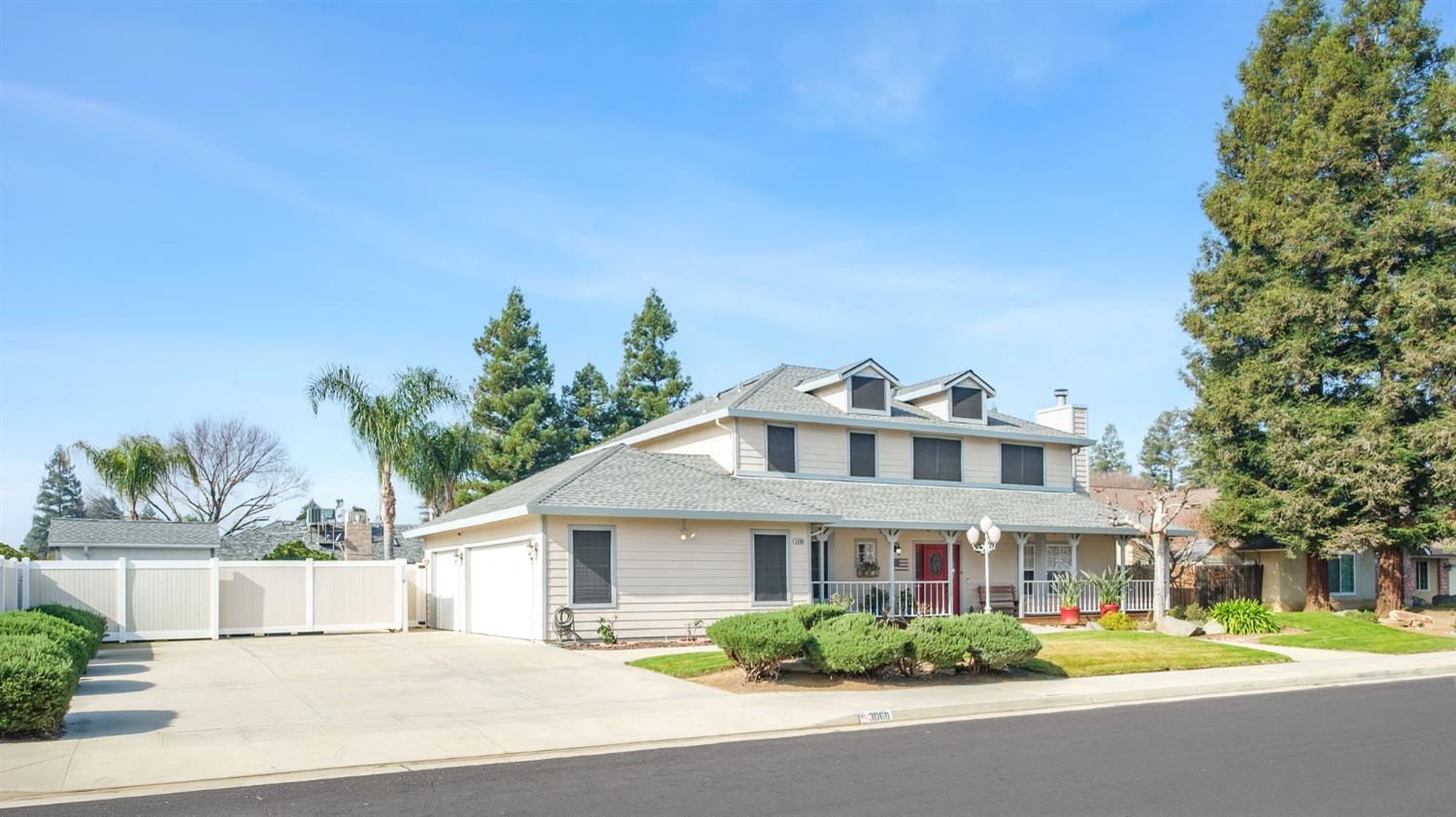 3060 Evergreen Ave, Clovis, CA 93611