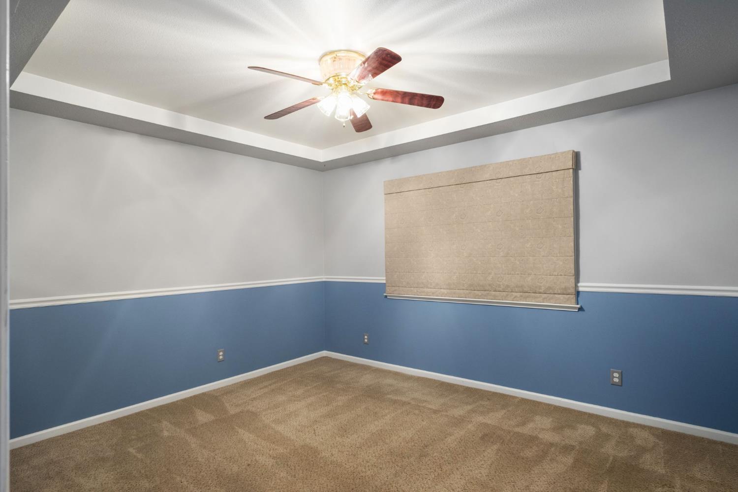 3060 Evergreen Ave, Clovis, CA 93611