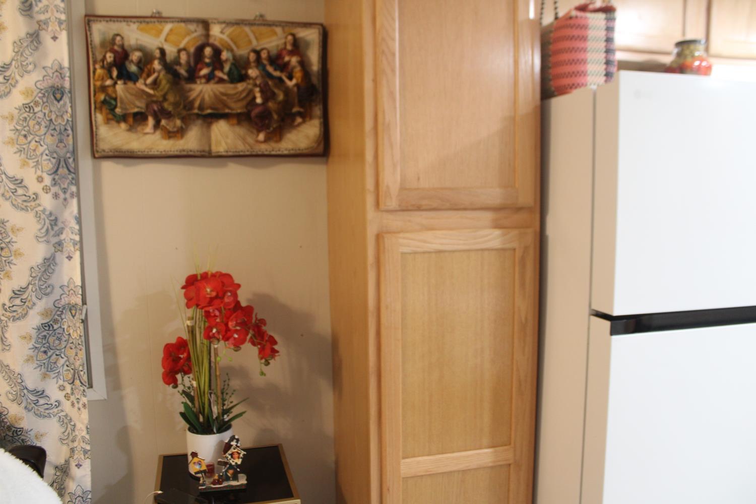 852 E Grangeville Blvd #83, Hanford, CA 93230