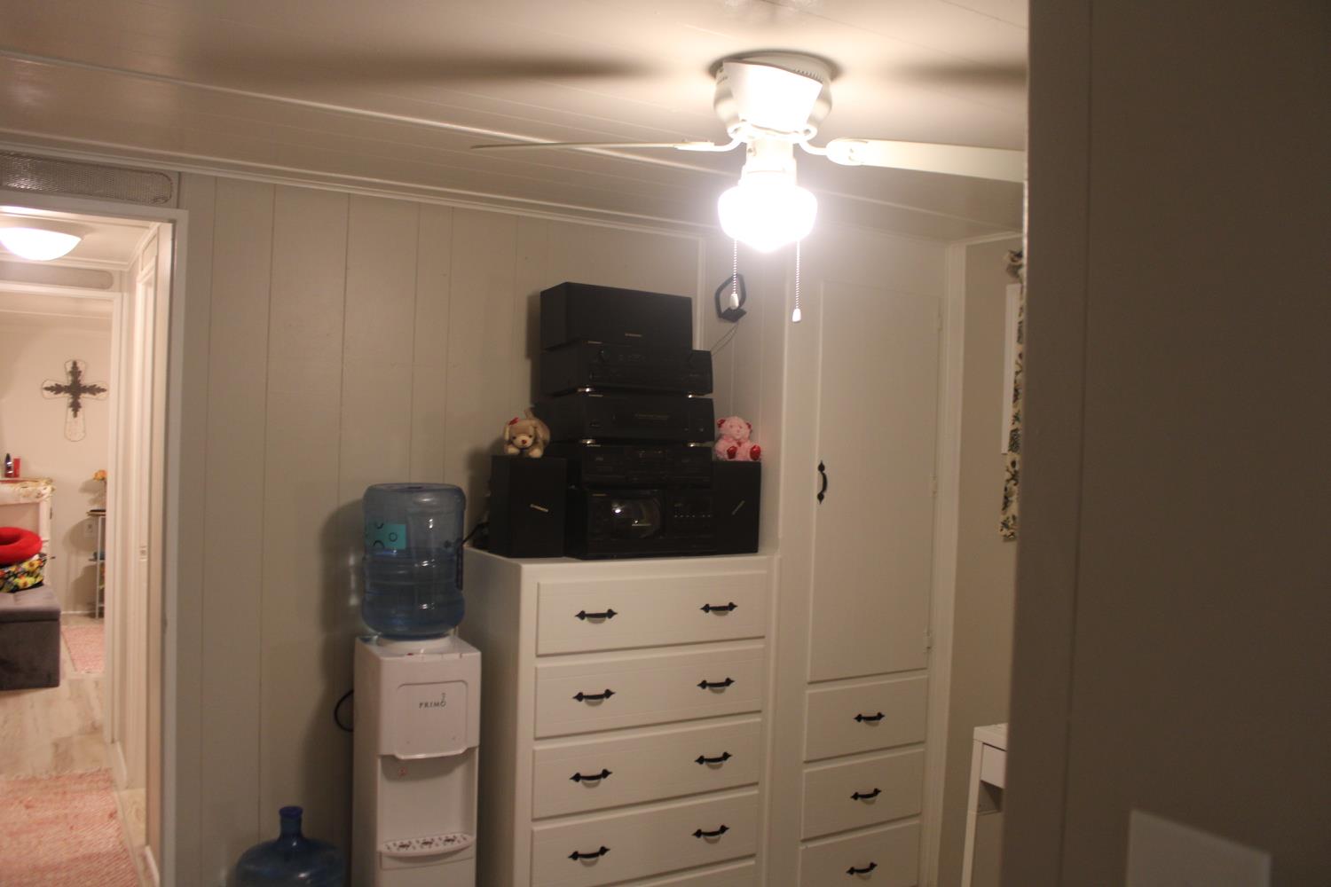 852 E Grangeville Blvd #83, Hanford, CA 93230