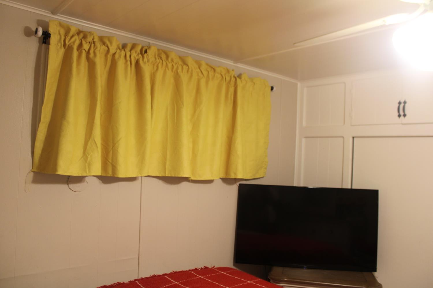 852 E Grangeville Blvd #83, Hanford, CA 93230