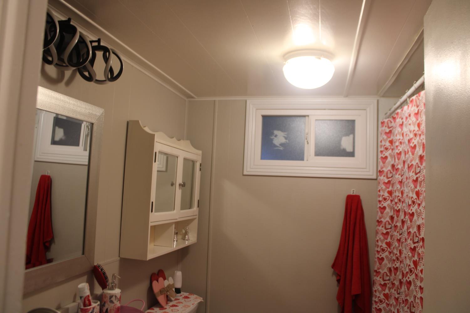 852 E Grangeville Blvd #83, Hanford, CA 93230