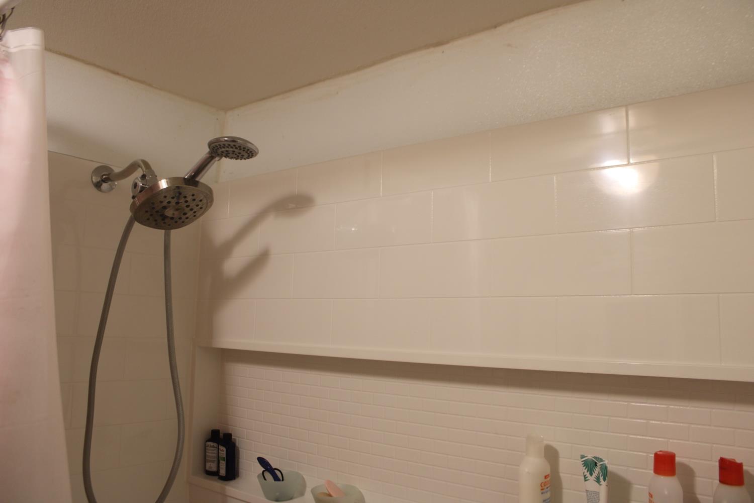 852 E Grangeville Blvd #83, Hanford, CA 93230