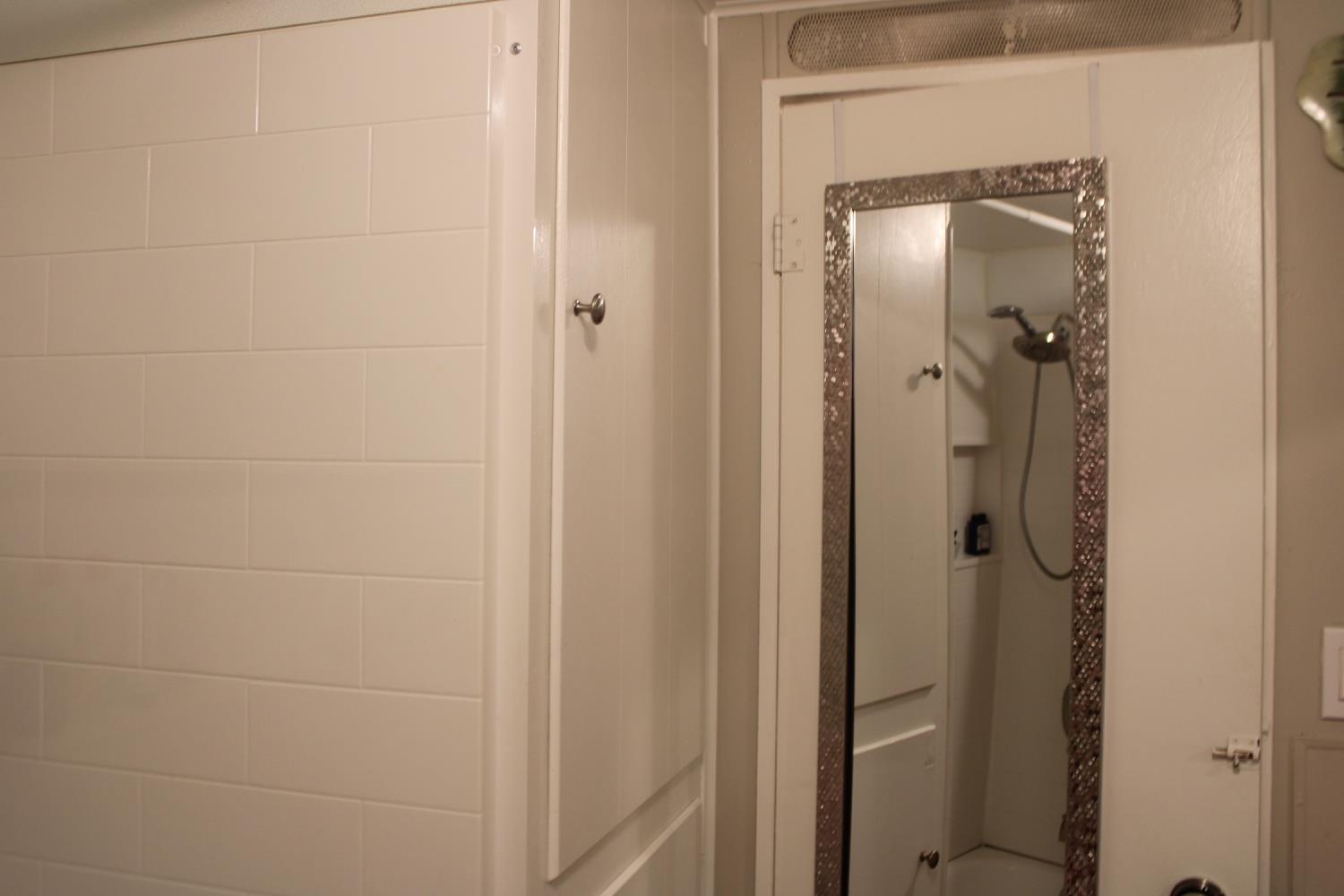 852 E Grangeville Blvd #83, Hanford, CA 93230