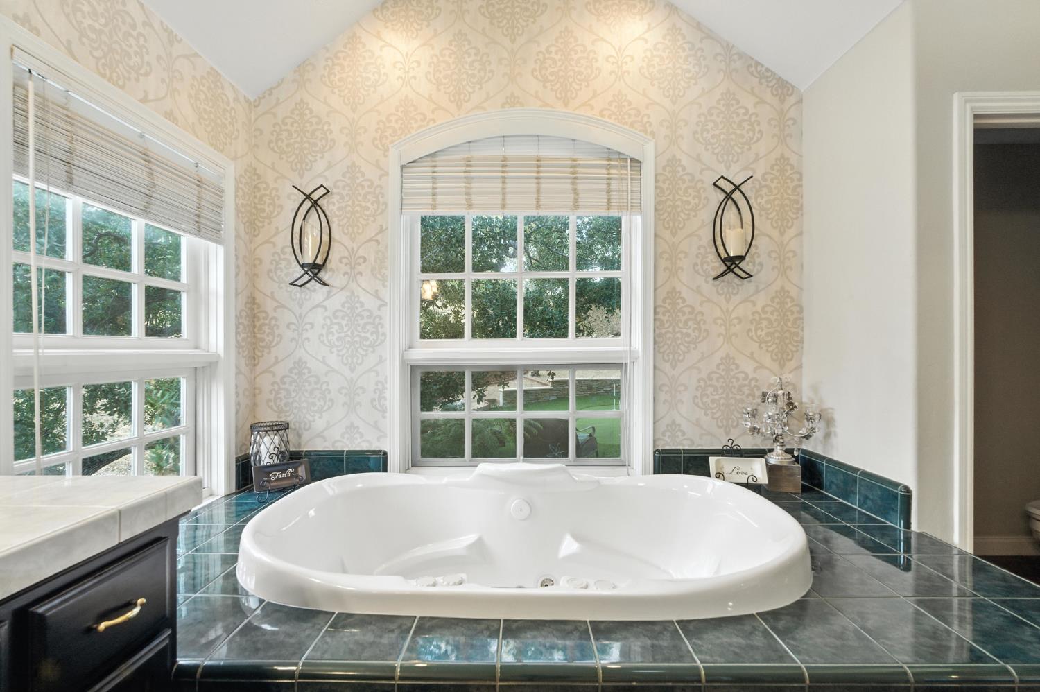 22113 Oak Glen Ln, Friant, CA 93626