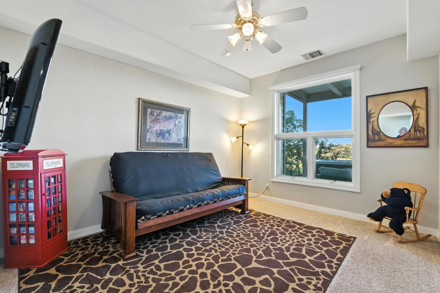 22113 Oak Glen Ln, Friant, CA 93626