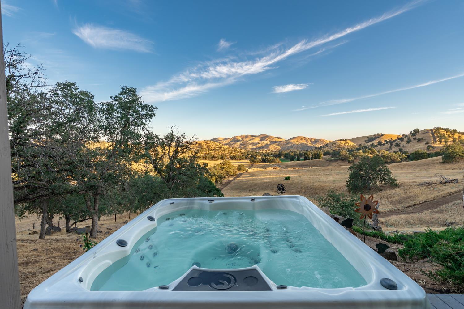 22113 Oak Glen Ln, Friant, CA 93626