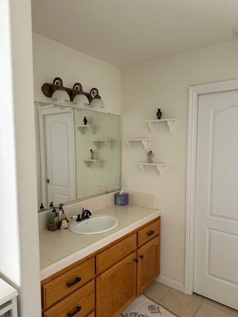 2202 W Lincoln Ave, Fresno, CA 93706