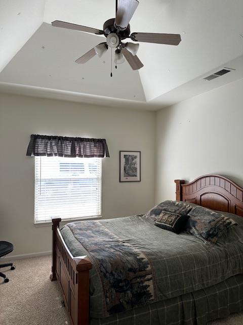 2202 W Lincoln Ave, Fresno, CA 93706