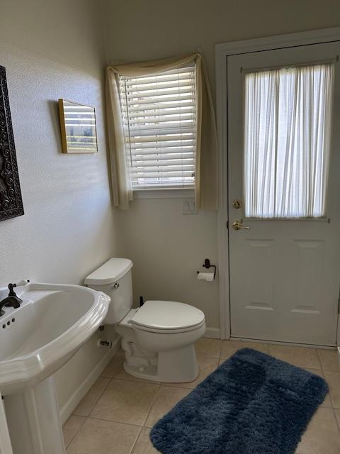 2202 W Lincoln Ave, Fresno, CA 93706