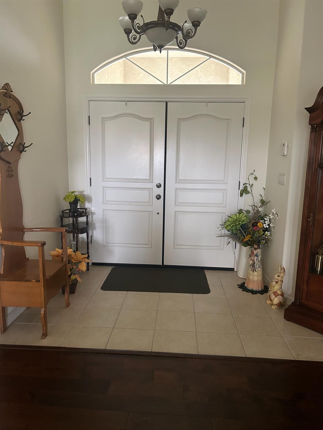 2202 W Lincoln Ave, Fresno, CA 93706